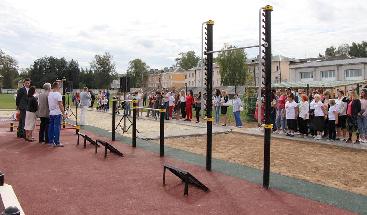 Проект «Спорт в каждый двор» стартовал в Нижегородской области (2020 г.)