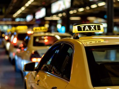 Готовьте вопросы по оказанию услуг такси и каршеринга