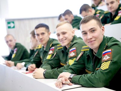 Военный комиссариат приглашает получить образование в институтах Министерства обороны