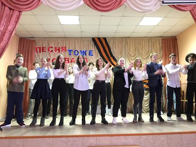 «Добрый дети мира» провели концерт для школьников (Выкса, 2021 г.)